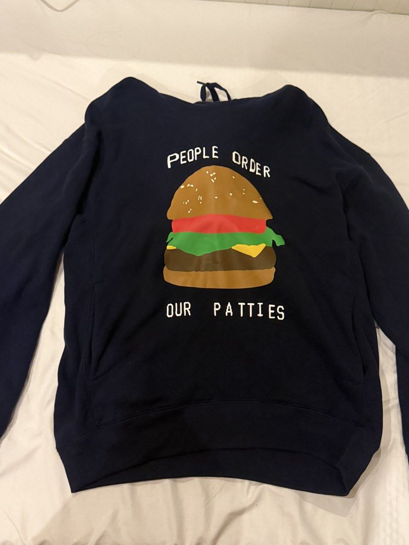 Uniqlo Spongebob Hoodie (Category: Coats, Jackets and Outerwear) located in Manila. Submitted by bojackunicorn (Listing ID 1442292818, Image 1). Description: Good condi Barely worn .