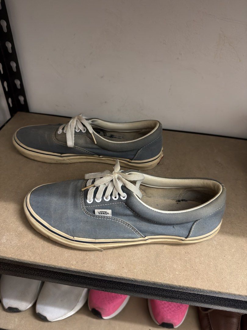 Vans Era Blue Canvas Sneakers US 9 (Category: Sneakers) located in Davao. Submitted by sukimum (Listing ID 1442246959, Image 3). Description: Decluttering. Still wearable, can also bring it to a shoe spa. Good collector’s item.