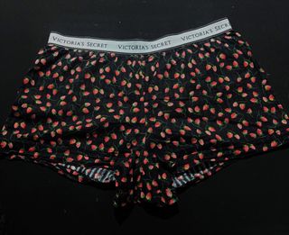 (Category: ) located in . Submitted by dive_icarus (Listing ID 1442244899, Image 1). Description: .