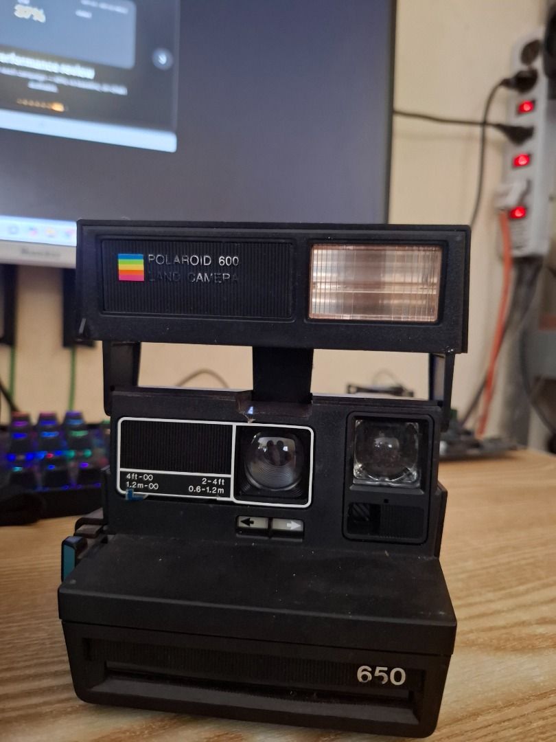 Vintage Polaroid onestep (Category: Cameras) located in Caloocan City. Submitted by jatrix (Listing ID 1442224429, Image 3). Description: Vintage polaroid camera. - Polaroid Onestep - 1977 model - Polaroid 650 - 1980's 3.5k for both na lang Pm lang .