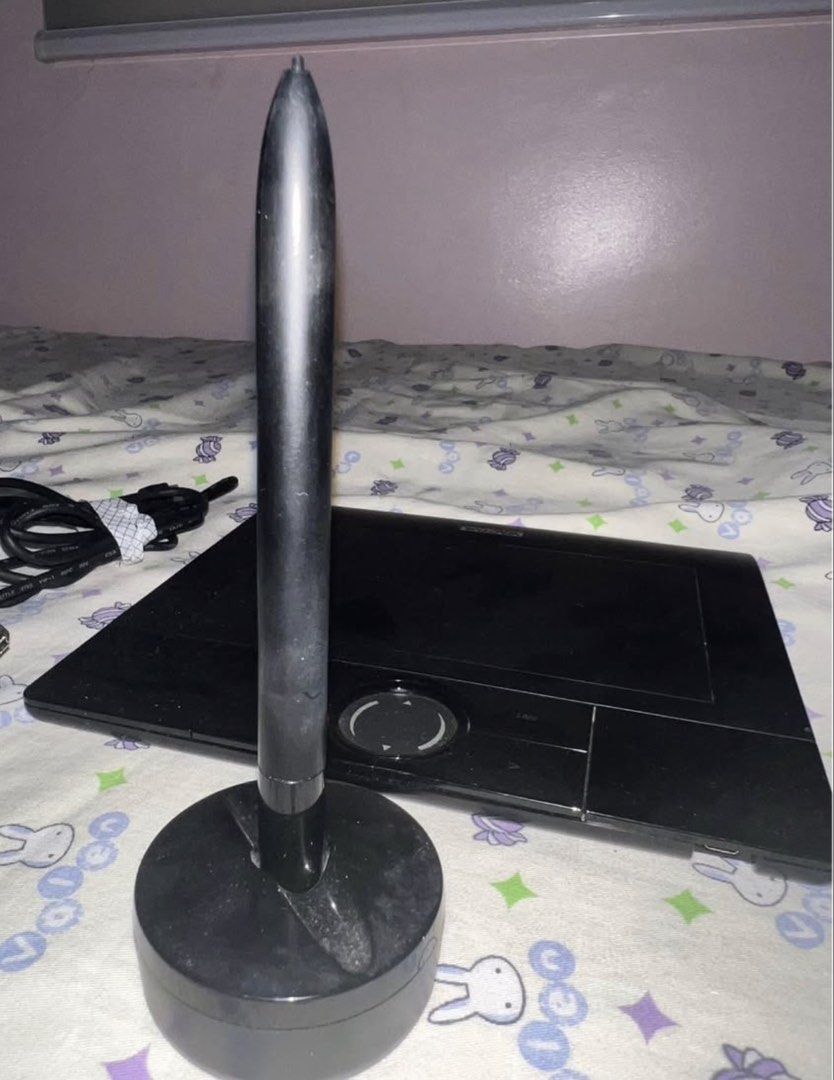 Wacom Intuos Pro Digital Drawing Tablet with Pen (Category: Other Gadgets) located in Lipa City. Submitted by sweetbaskette (Listing ID 1442334641, Image 2). Description: - Wacom Intuos Pro drawing tablet - Includes original pen and pen stand - USB cable included - Ideal for digital art, sketching, painting, and photo editing.