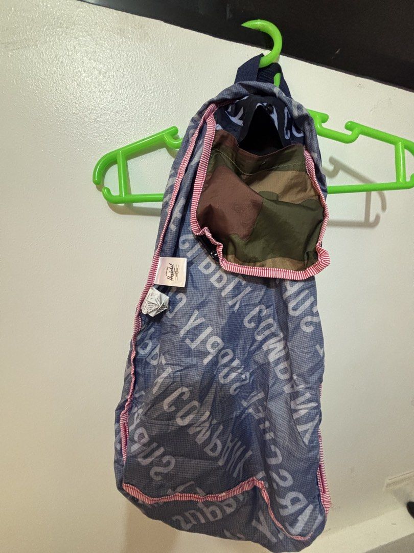 Waterproof Hershel bag (Category: Beach Bags) located in Davao. Submitted by ra2008 (Listing ID 1442341667, Image 3). Description: LBC COP COD to be shouldered by buyer.