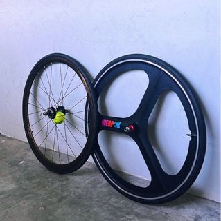 (Category: ) located in . Submitted by fixedgearmarket.sg (Listing ID 1442249761, Image 1). Description: .