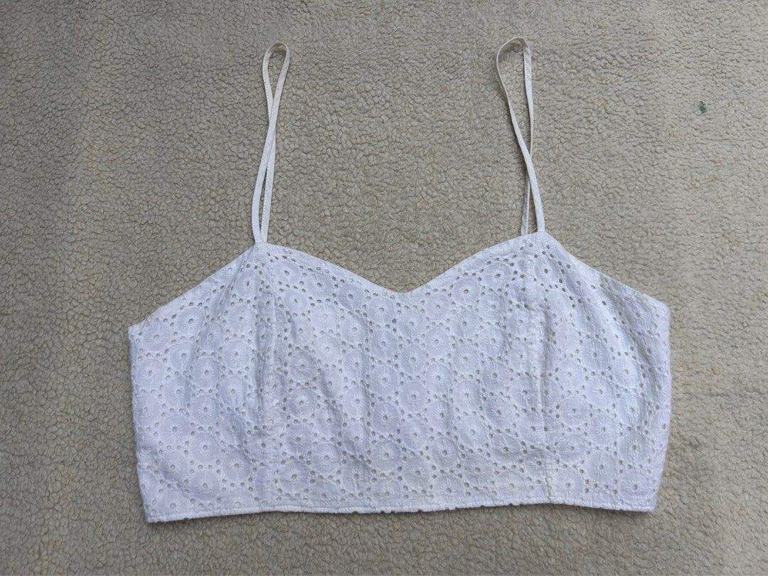 White Eyelet Set Coordinates (Category: Sets or Coordinates) located in Baguio. Submitted by robthegoddess (Listing ID 1442319992, Image 3). Description: best fits S.