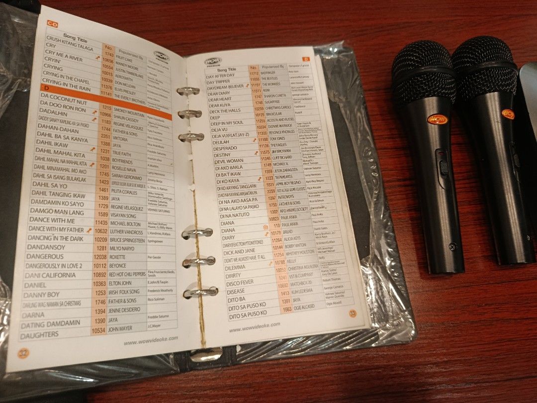 WOW Premium Karaoke System with 2 Microphones & Remote (Category: Soundbars, Speakers & Amplifiers) located in Quezon City. Submitted by truephoenix.16cee3 (Listing ID 1442299279, Image 2). Description: - WOW Premium Karaoke System - Includes 2 Microphones - Comes with Remote Control - Song List Book included - Ports: DC Power, USB, Audio (R/L), Video Out - Ideal for home karaoke sessions Location Project 3 Quezon City Payment Gcash or cash for p