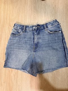 (Category: ) located in . Submitted by nyx_____ (Listing ID 1442306293, Image 1). Description: .