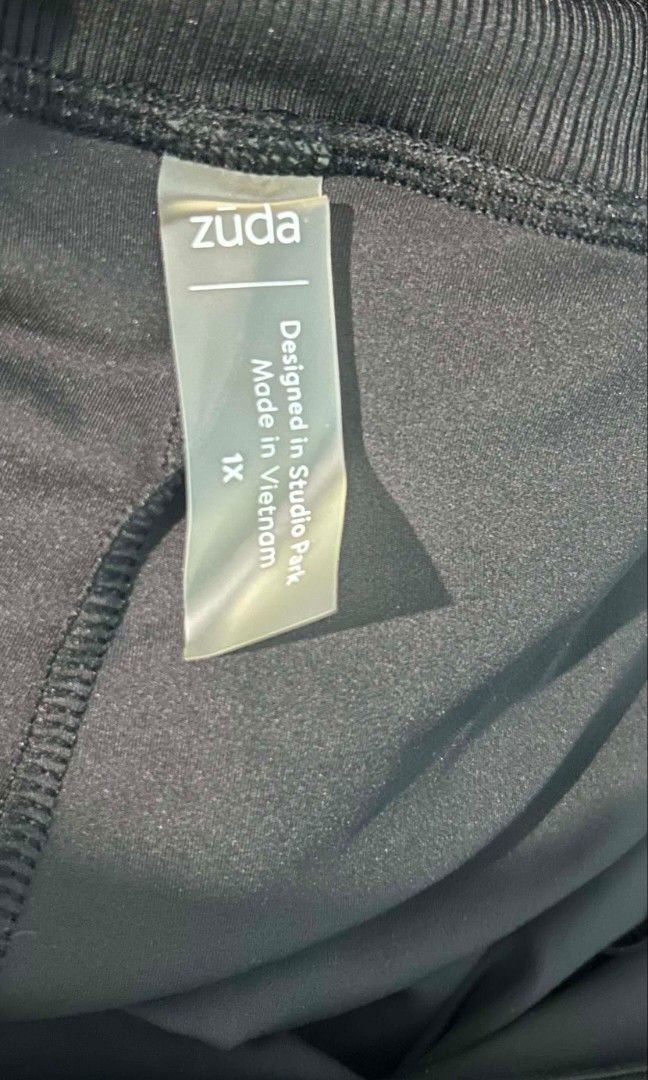 Zuda Skorts 3 pockets Size 1X (Category: Skirts) located in Cavite. Submitted by jp477 (Listing ID 1442230654, Image 3). Description: Zuda Active Skirt with Shorts 3 pockets Size 1X.