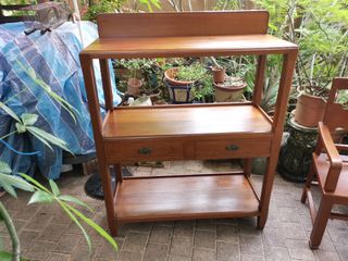 (Category: ) located in . Submitted by SecondHand_Furniture (Listing ID 1442399026, Image 1). Description: .