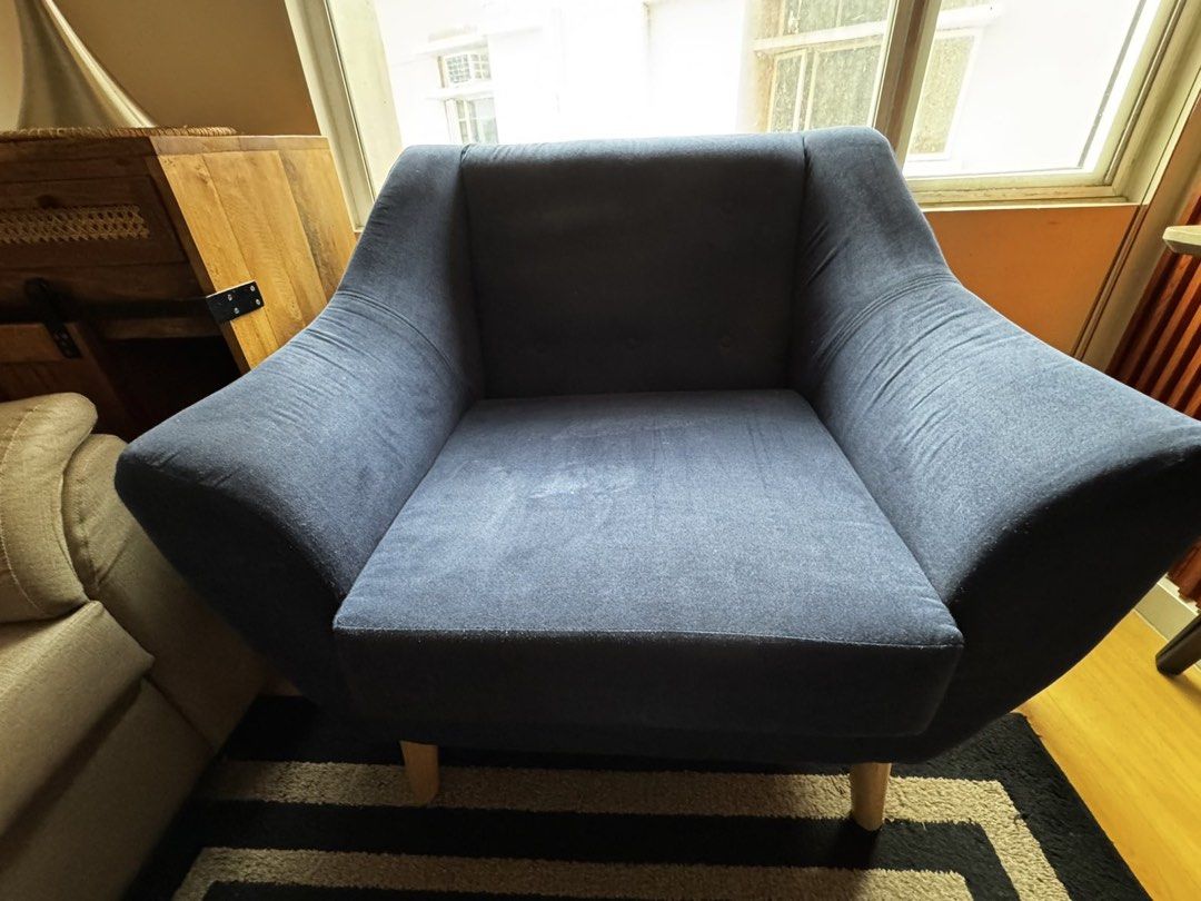 Mandaue Daisy 1 Seater Sofa (Category: Sofas) located in Manila. Submitted by lukiescloset (Listing ID 1442449881, Image 2). Description: Mandaue Daisy 1 Seater Sofa Rarely used Color: Navy blue Rfs: decluttering :) Current price at Mandaue is 14,400.