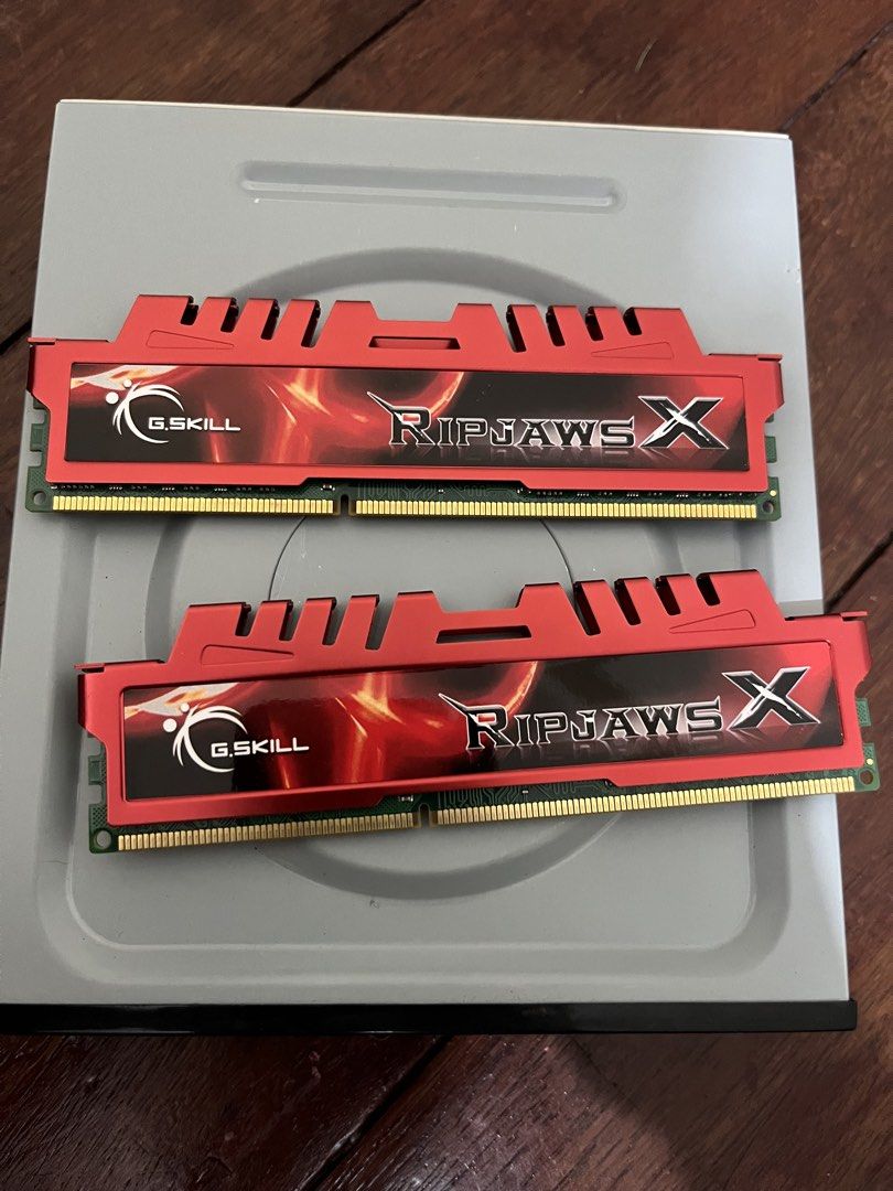 2x g.skill Ripjaws X DDR3 RAM Sticks (Category: Computer Parts) located in Caloocan City. Submitted by hannymayan59205 (Listing ID 1442485313, Image 1). Description: - G.Skill Ripjaws X DDR3 RAM - Pair of RAM sticks - Red heat spreaders with Ripjaws X logo - Great for PC memory upgrade - Tested and working - Sold as a set.