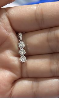 (Category: ) located in . Submitted by gold-lover (Listing ID 1442372242, Image 1). Description: .