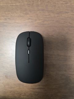 Black Wireless Mouse485440065876142080