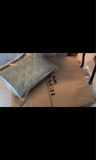 （分類：）位於 。 由 llmm4920 提交（商品編號 1442524646，圖片 1）。簡介： 。