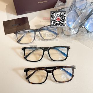 (Category: ) located in . Submitted by sunglasses.versionsale (Listing ID 1442478088, Image 1). Description: .