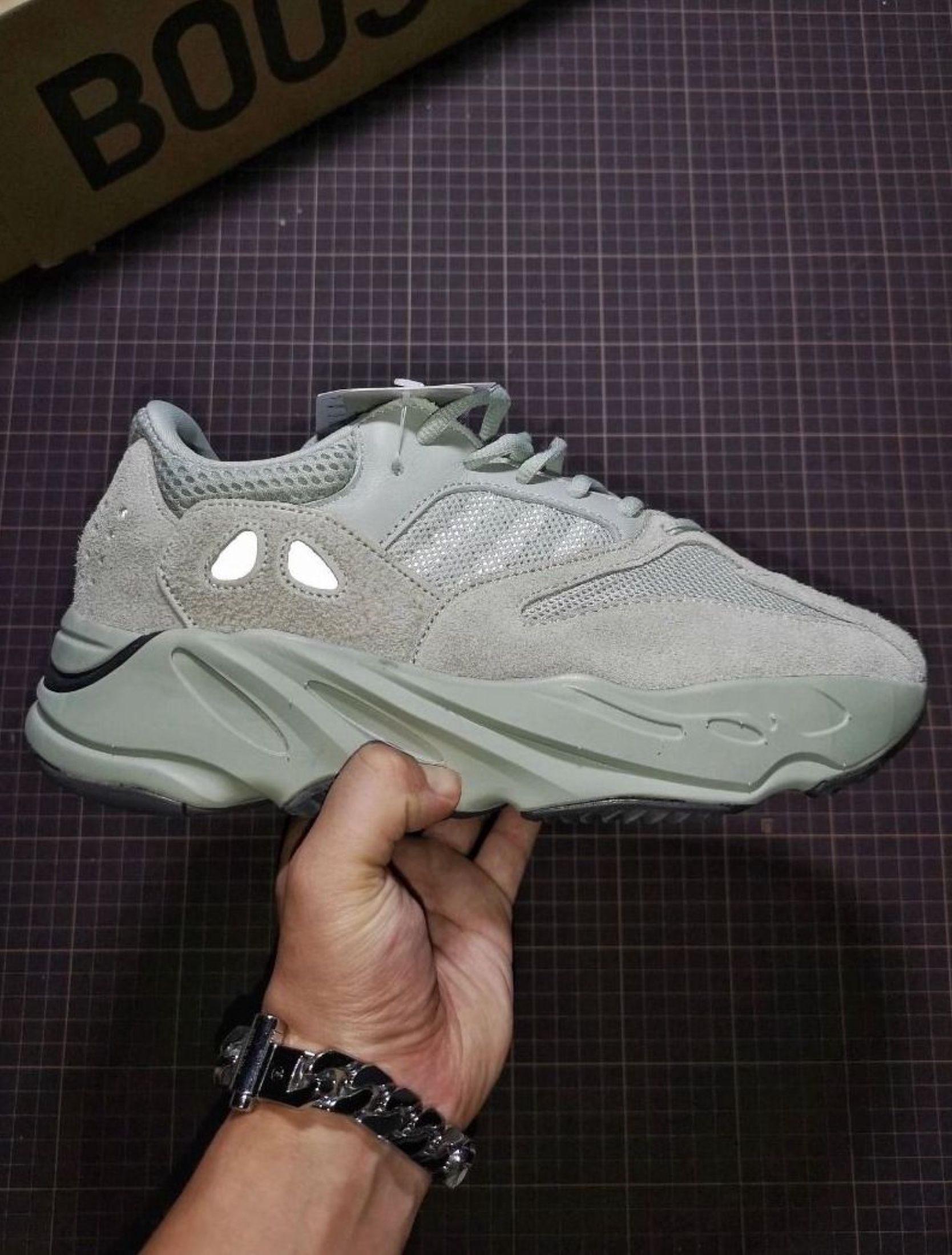 adidas originals Yeezy boost 700 Salt Dad Shoes (Category: Sneakers) located in Singapore. Submitted by lzealturtle (Listing ID 1442542060, Image 2). Description: 【New Stock】Adidas adidas originals Yeezy boost 700 Salt Dad Shoes Condition: Brand New Shipping: Free (J&T/Ninja Van) Payment: Cash on Delivery Confirm: 3-day photos Chat: 💬.