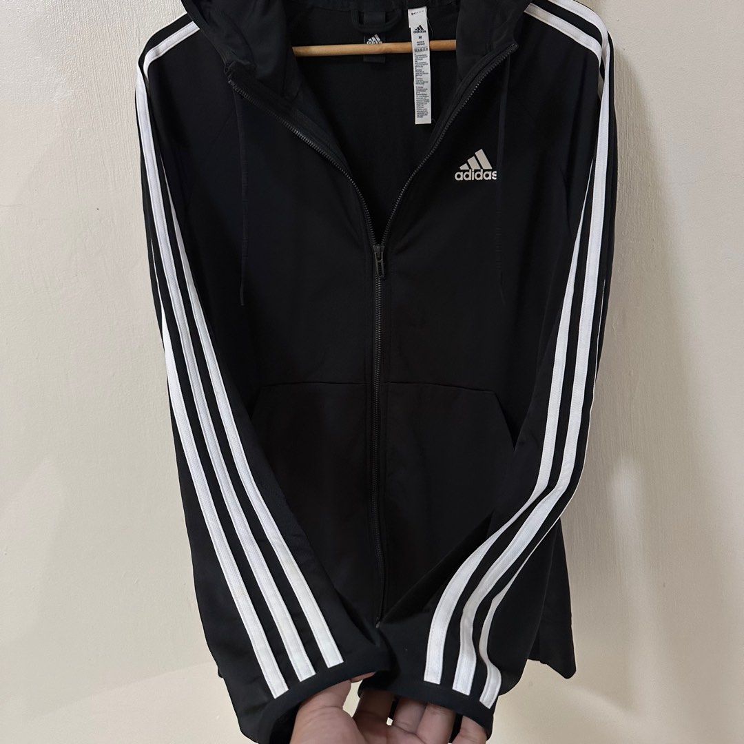Adidas Three Stripes Jacket (Category: Activewear) located in Irosin. Submitted by kylebri (Listing ID 1442439642, Image 3). Description: Adidas Three Stripes Jacket good as new no issue size Medium 20W x 27L direct message me ! 📥.