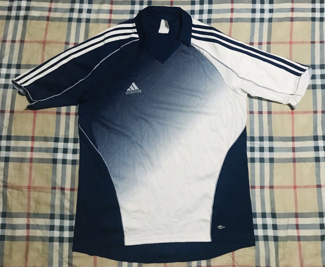Adidas Vintage Soccer Jersey (Category: Tshirts & Polo Shirts ) located in Angeles City. Submitted by bashthriftstuff123 (Listing ID 1442413617, Image 1). Description: Adidas Vintage Soccer Jersey Size xl on tag Width 21 Length 30 Verygood condi No issue 350 + SHIP.