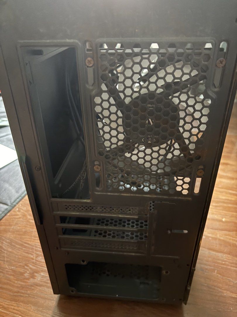 Aftershock PC Case with Tempered Glass Side Panel475512715546480642