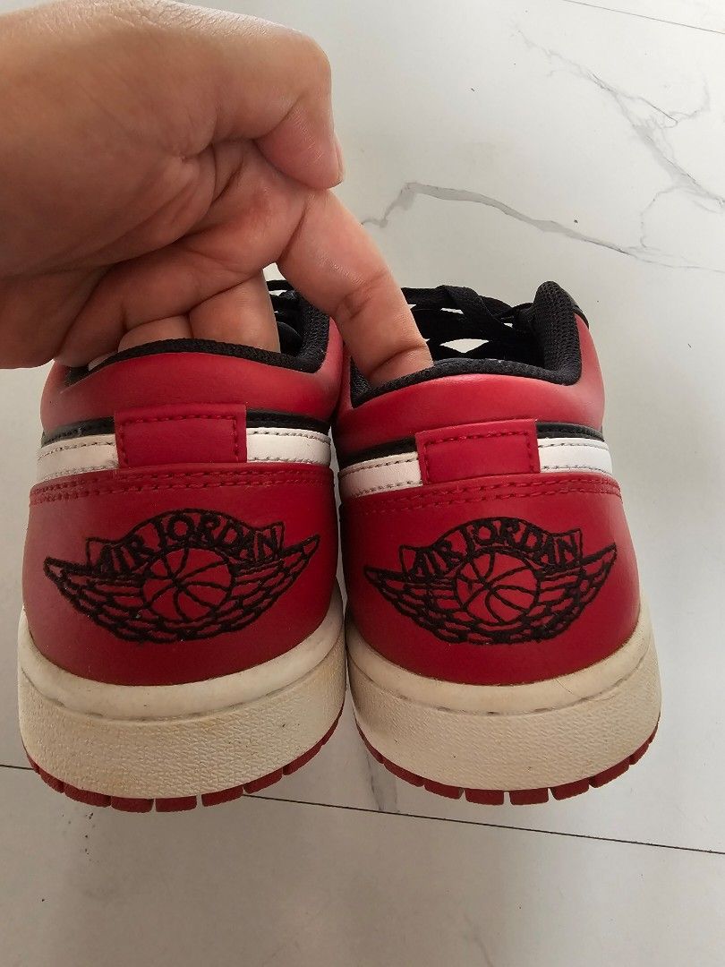 Air Jordan 1 Low (Category: Sneakers) located in Norzagaray. Submitted by somethingpretty_ (Listing ID 1442351945, Image 3). Description: - Classic Air Jordan 1 Low - Iconic Chicago colorway (Black, Red, White) - Perfect for everyday wear - Includes original box - never been used - slightly negotiable - rfs: too many sneakers.