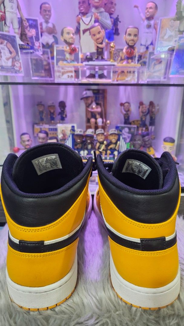 Air Jordan 1 Mid Taxi (Category: Sneakers) located in Manila. Submitted by sandrooo (Listing ID 1442458130, Image 2). Description: - Classic Air Jordan 1 Mid Taxi - Striking colorway: Yellow, black, and white - Essential addition to any sneaker collection Size 10m Paco Manila location.