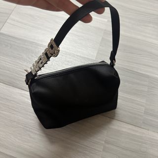 （分類：）位於 。 由 onlysfthx 提交（商品編號 1442494180，圖片 1）。簡介： 。