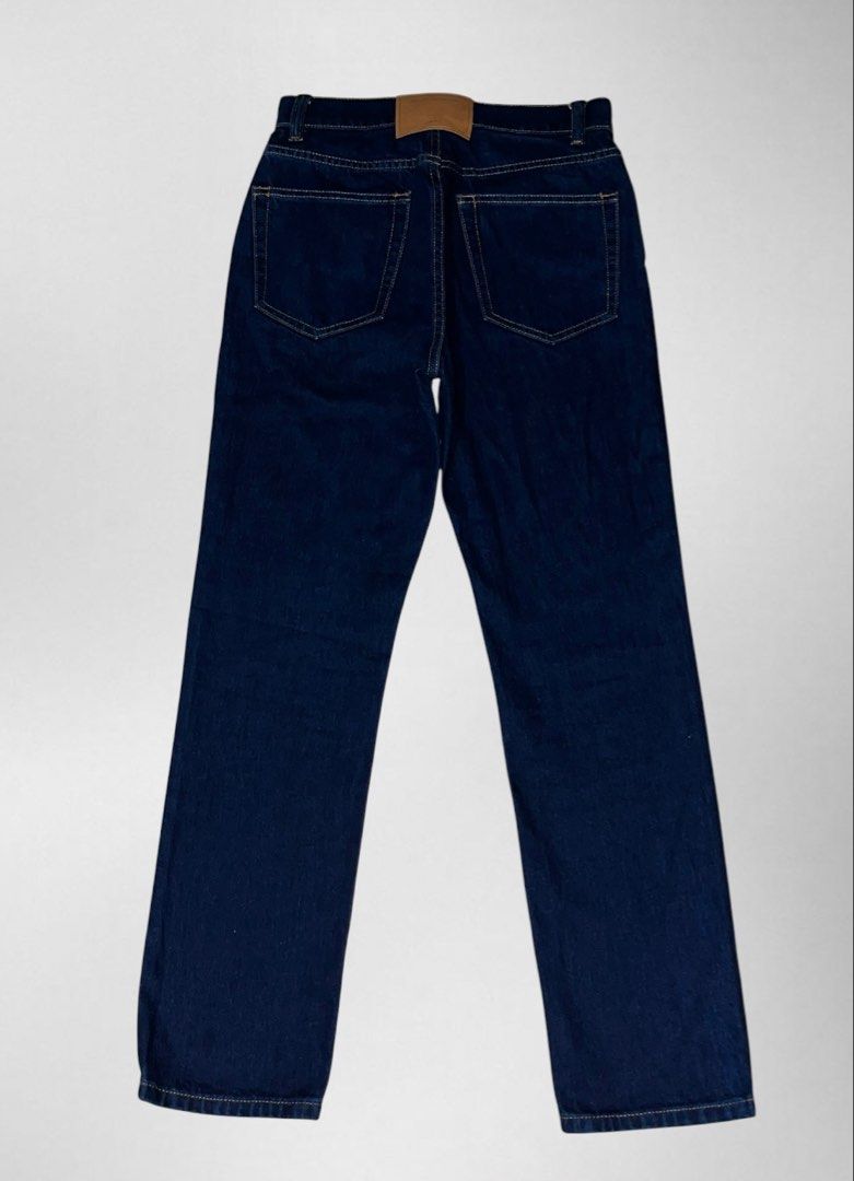 Alexander Wang OG High Rise Stovepipe (Category: Luxury Apparel) located in Manila. Submitted by nycts (Listing ID 1442513054, Image 3). Description: AlexanderWang OG High Rise Stovepipe Actual Waist 26 Length 38 Hem 6.5 Rise 11 Thigh 10 Inseam 27 Like new Tagged Size: 25 (150/60A, best fit waist 25-26”) Clean deep dark indigo raw rinse 100% rigid cotton denim High rise waist, flattering straight stovepipe ankle-length cut, engraved AW metal hard