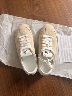 （分類：）位於 。 由 sellernn 提交（商品編號 1442373887，圖片 1）。簡介： 。