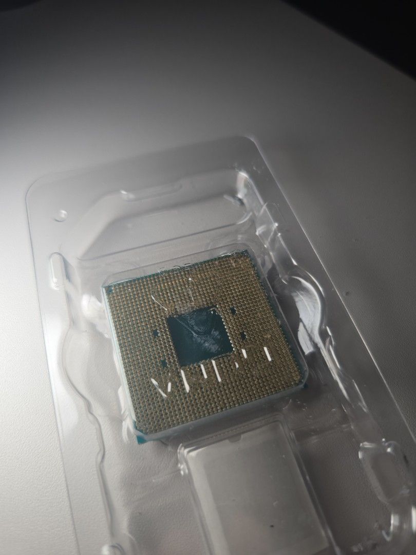 AMD Ryzen 5 1600 CPU Processor475757492108021761