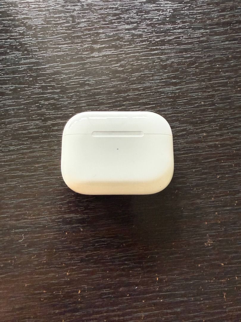 Apple AirPods Pro 1 Charging Case