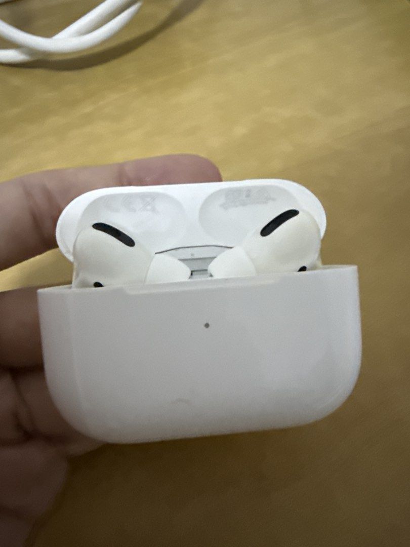 Apple AirPods Pro (2nd Gen)