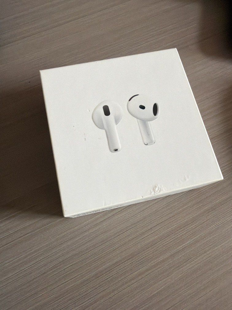 Apple AirPods  4 