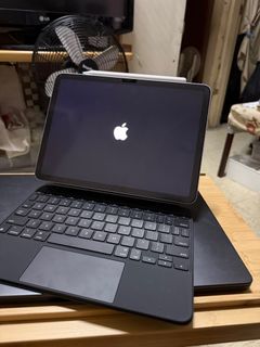 （分類：）位於 。 由 everyblackthing 提交（商品編號 1442529437，圖片 1）。簡介： 。