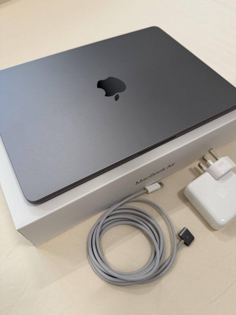 Apple MacBook Air 13-inch M3 with 16GB RAM