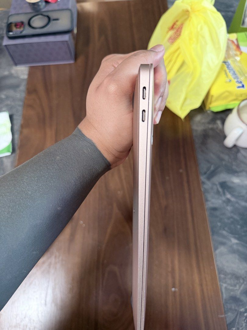 Apple MacBook Air Rose Gold475621960503808002