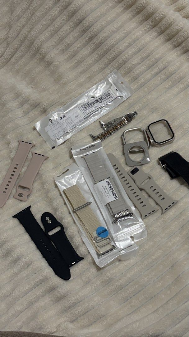 Apple Watch Series 10 46 MM (Category: Wearables & Smart Watches) located in Mandaluyong City. Submitted by shopmeow____ (Listing ID 1442501147, Image 2). Description: - Apple Watch Series 10, 46 MM - Rosegold - Variety of watch bands are included (metal link, fabric, etc.) - Original charging puck and cable - RFS: tamad mag workout 😃.