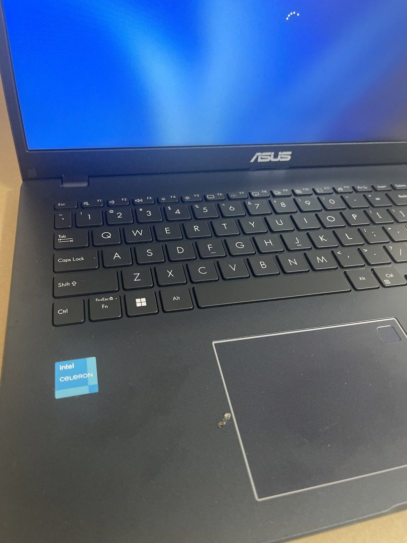 ASUS E510 Laptop with Intel Celeron488529271896811523