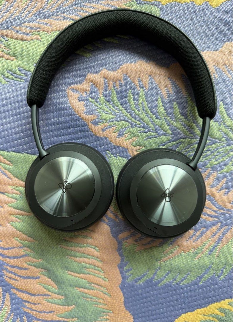 Beoplay portal477562084116418561