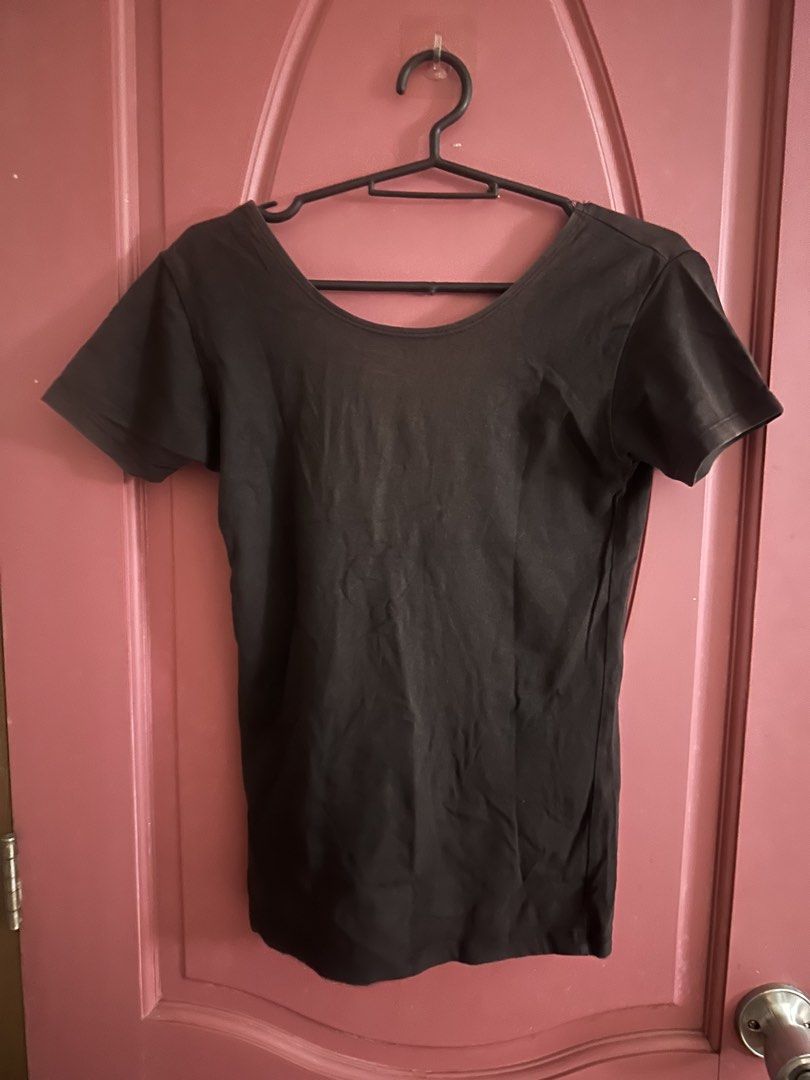 Black Short Sleeve T-Shirt (Category: Tshirts & Polo Shirts ) located in Manila. Submitted by itemsbykeiko (Listing ID 1442482742, Image 2). Description: - Classic black t-shirt - Short sleeves - Flattering scoop neckline - Versatile for layering or wearing alone - Snug, comfortable fit.