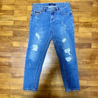 (Category: ) located in . Submitted by kk_jiwon (Listing ID 1442359037, Image 1). Description: .