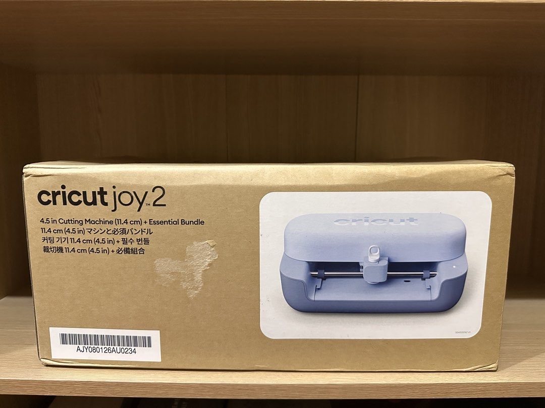 BRAND NEW Cricut Joy 2 Bundle (Category: Craft Supplies & Tools) located in Manila. Submitted by gemelleb (Listing ID 1442515023, Image 1). Description: RFS: duplicate item.