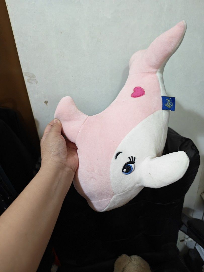 (Bundle) Stuffed toy/Plush (Category: Plushies & Soft Toys) located in Santa Rosa. Submitted by authenticsforless (Listing ID 1442438450, Image 2). Description: battery-operated dog (barking) blue magic pink dolphin plush take both.