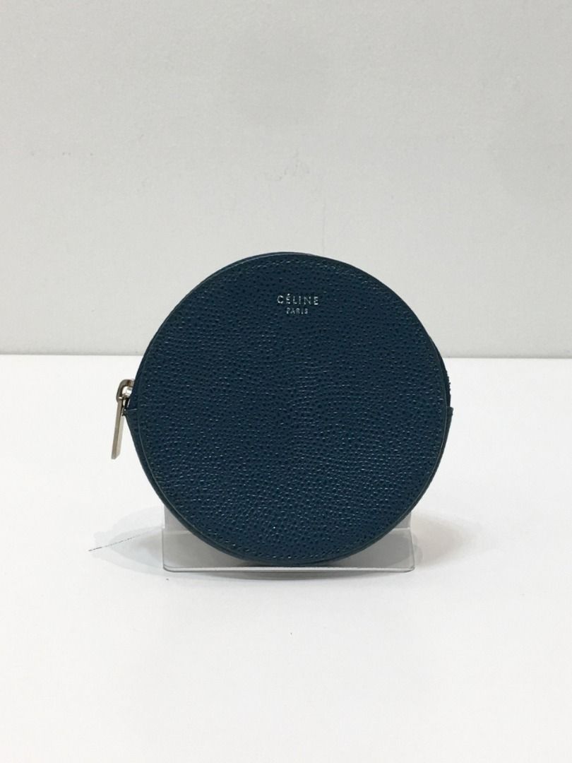 CELINE Coin Purse (Preloved Authentic) (Category: Luxury Bags & Wallets) located in Santa Rosa. Submitted by brandieshoppe (Listing ID 1442424274, Image 1). Description: ✅ Authentic/Original Preloved ✅ From Japan Auction ✅ Money-back Guaranteed If Proven Fake ✅ Message Us For More Details ✅ Open for Layaway Disclaimer: All items sold are preloved unless otherwise stated as brand new. As pre-owned items, signs of previous use, wear, or age may be 