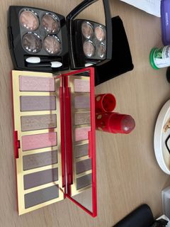 （分類：）位於 。 由 twistingstick 提交（商品編號 1442429479，圖片 1）。簡介： 。