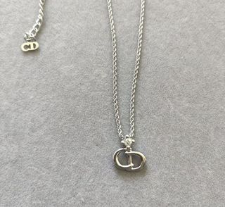 (Category: ) located in . Submitted by thecloset9 (Listing ID 1442430596, Image 1). Description: .