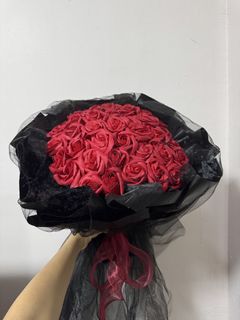 (Category: ) located in . Submitted by elfy_floristsg.90 (Listing ID 1442490491, Image 1). Description: .
