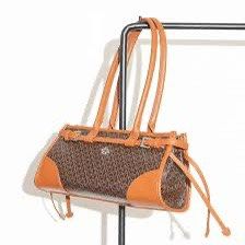 CLN Shaniah Shoulder Bag (Category: Shoulder Bags) located in Manila. Submitted by aiaaaah (Listing ID 1442415928, Image 1). Description: Original CLN Shaniah Shoulder bag Like brand new no flaws .
