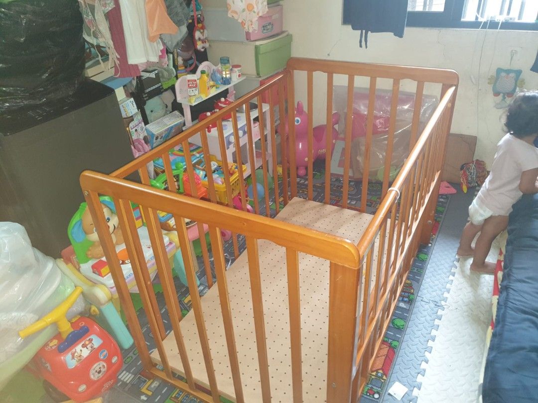 Crib japan convertible into playpen (Category: Cots & Cribs) located in Manila. Submitted by hamzakaram11510 (Listing ID 1442540616, Image 1). Description: .