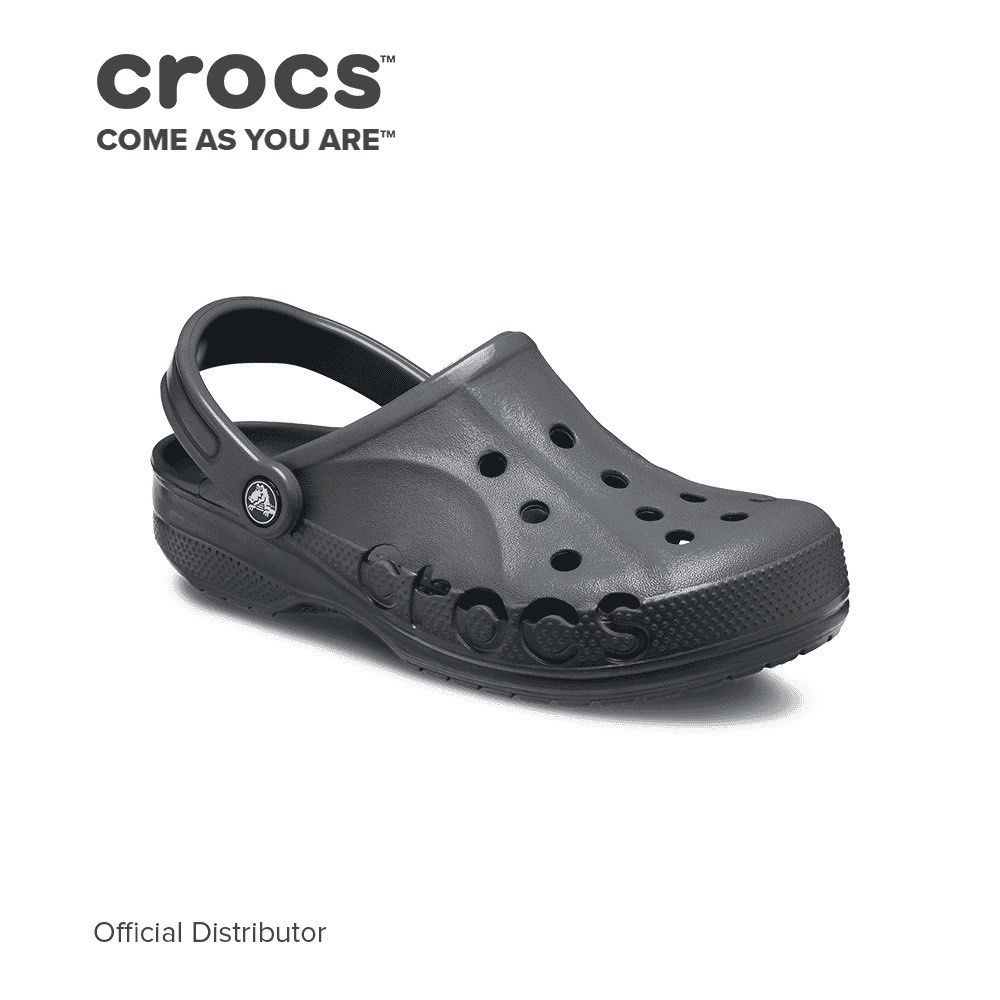 Crocs Classic Clog Black (Category: Slippers & Slides) located in Quezon City. Submitted by sellingmostly300 (Listing ID 1442472254, Image 3). Description: Up for sale is a brand new pair of authentic Crocs Classic Clogs! They come in a versatile, dark graphite gray color that goes with everything. Condition: Brand new, never worn.Size: Men’s US 12. Color: Graphite. Features: Lightweight, water-friendly, and very easy to clean.Perfect for casual 