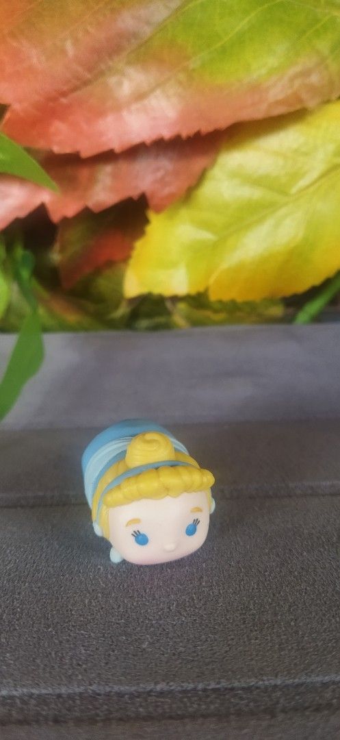 Disney Cinderella Tsum Tsum Mini Figure (Category: Designer & Blind Box Toys) located in Santa Cruz. Submitted by madonnaching (Listing ID 1442428972, Image 1). Description: - Adorable Cinderella Tsum Tsum figure - Ideal for Disney collectors and fans - Compact size, perfect for display - Classic blue dress with yellow accents - Features blue eyes and blonde hair - Brings a touch of Disney magic to your collection.