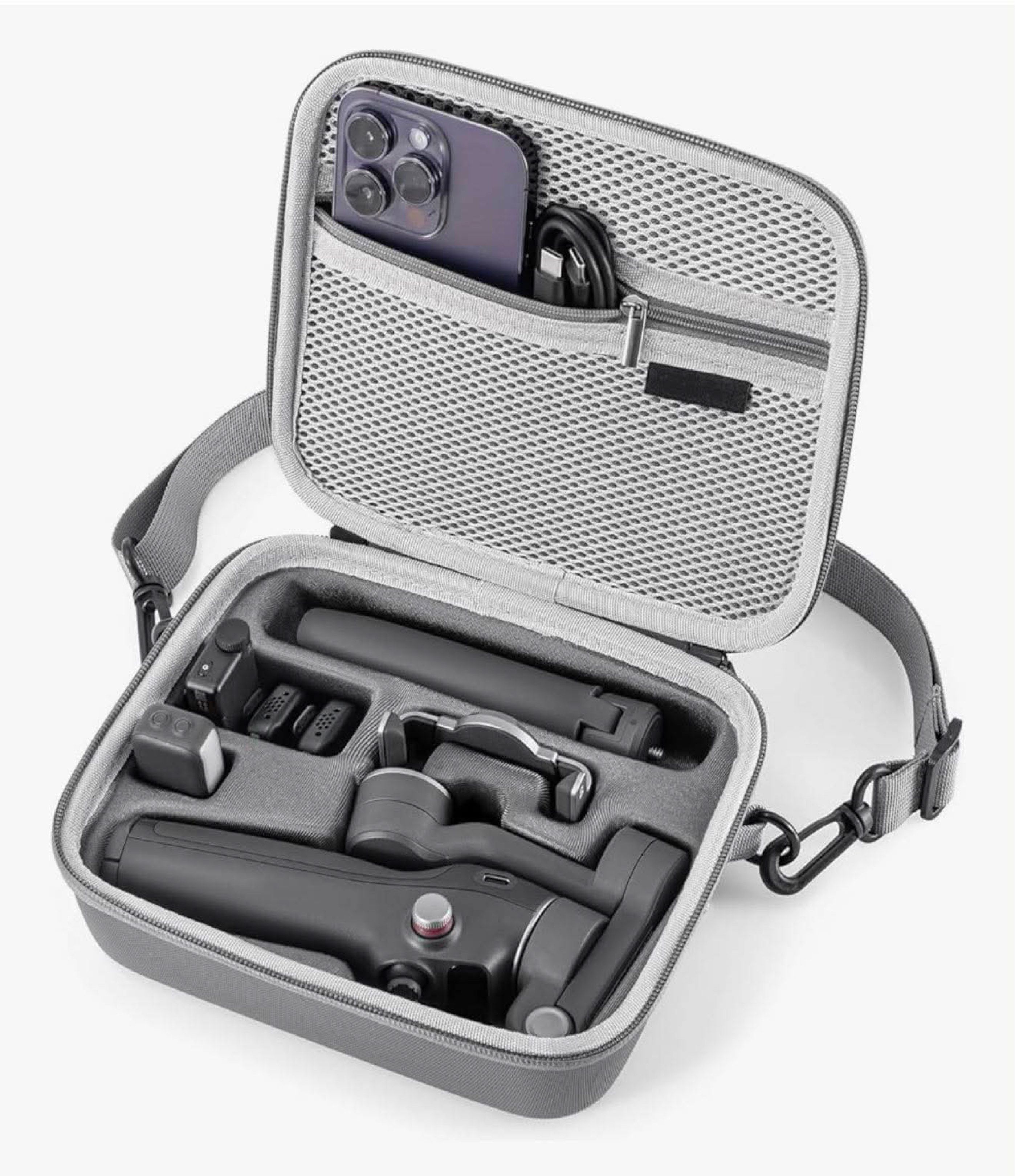 DJI Osmo Mobile 6 Smartphone Gimbal Stabilizer with Case (Category: Gimbals & Stabilizers ) located in Balanga. Submitted by strawberrypoptart (Listing ID 1442393681, Image 3). Description: - DJI Osmo Mobile 6 Gimbal - Perfect for vlogging and stable video - Includes: Gimbal, charging cable, grip tripod, magnetic phone clamp, storage pouch - Comes with a protective carrying case - Everything you need to start filming Get nyo na guys!! Almost bran